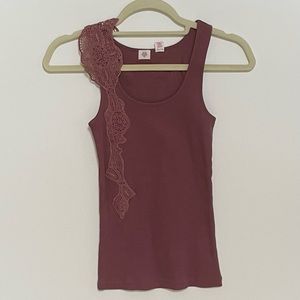Anthropologie ribbed tank top with decorative lace